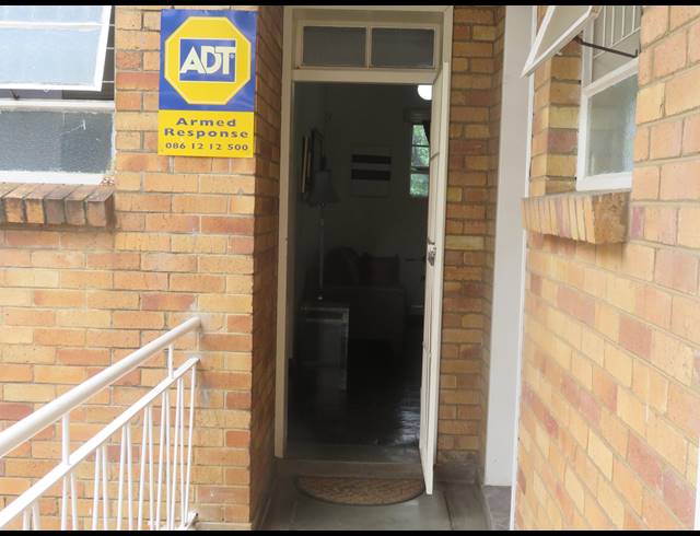 2 BEDROOM FLAT FOR SALE IN SUNNYSIDE